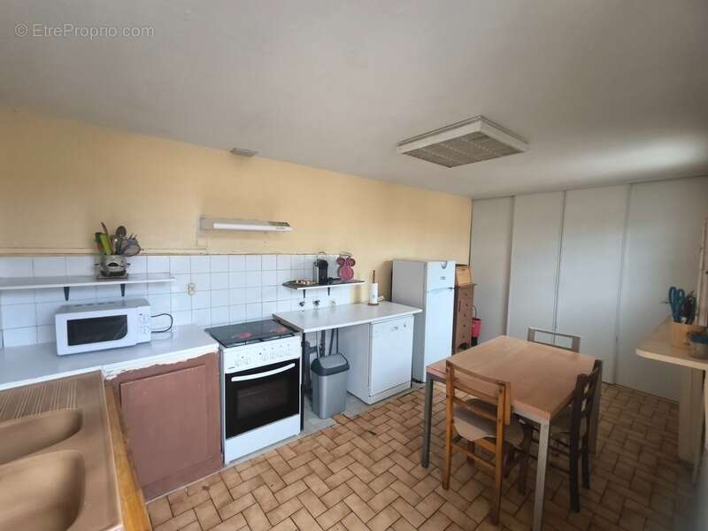 Maison à vendre 6 pièces MONTIGNAC CHARENTE (16) - photo 3