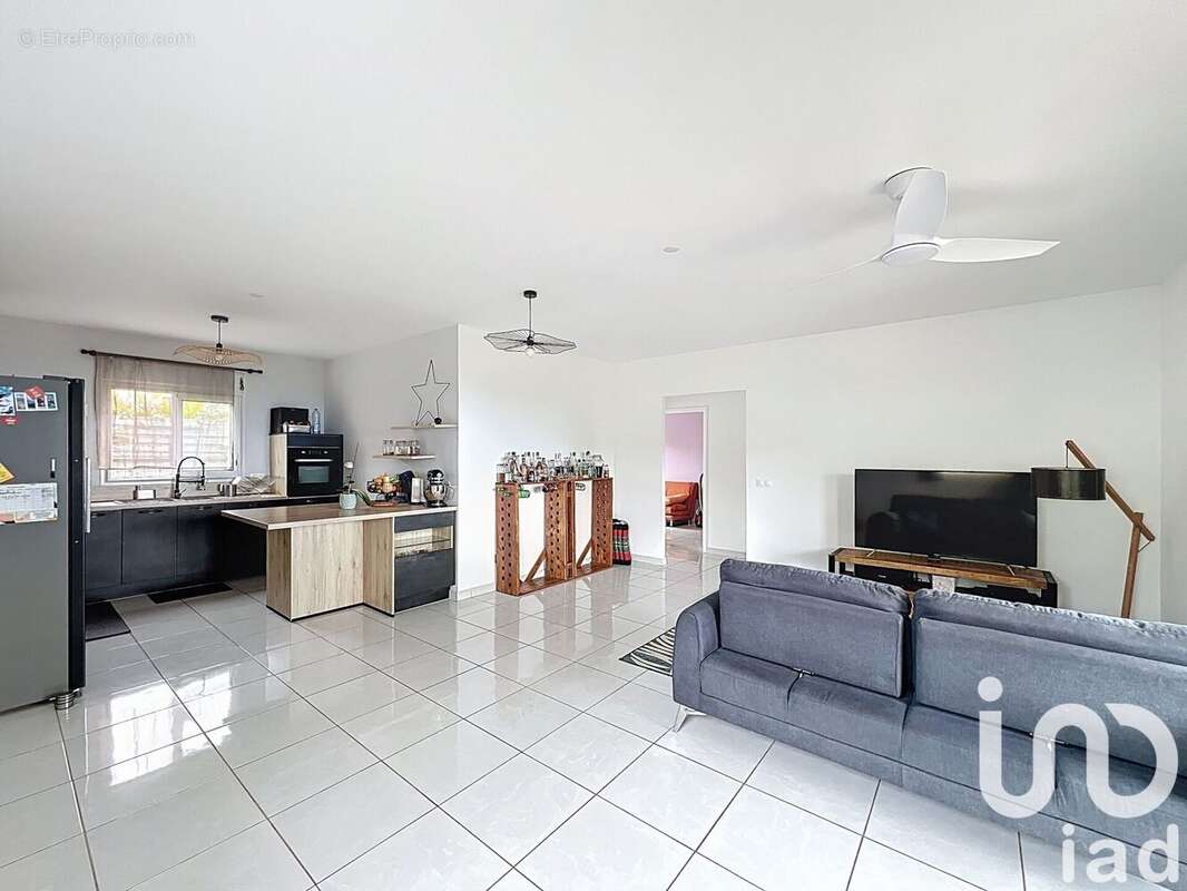 Photo 3 - Maison à LE TAMPON