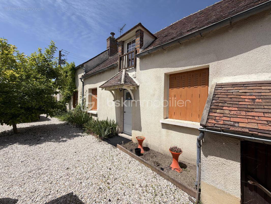Maison à BOUGLIGNY