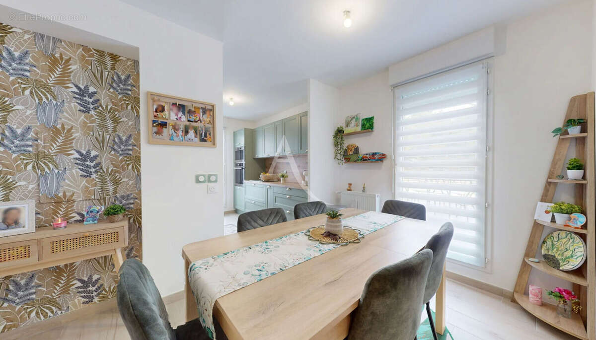 Appartement à OZOIR-LA-FERRIERE