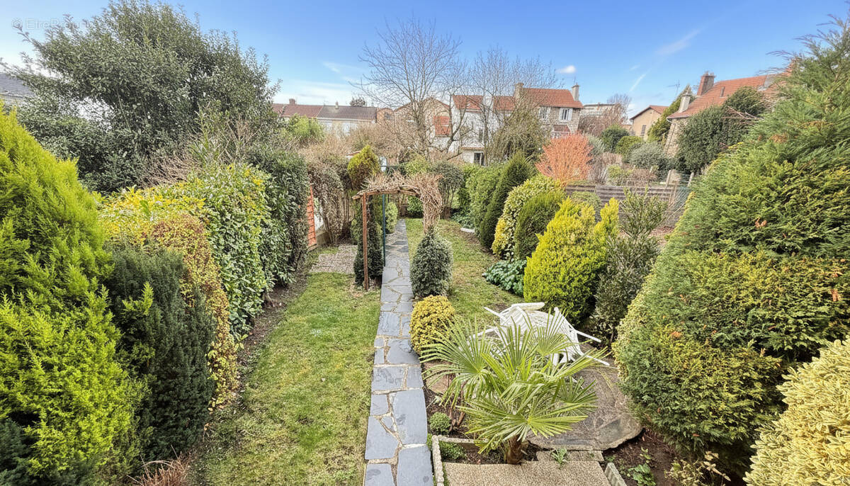 Maison à SOISY-SOUS-MONTMORENCY