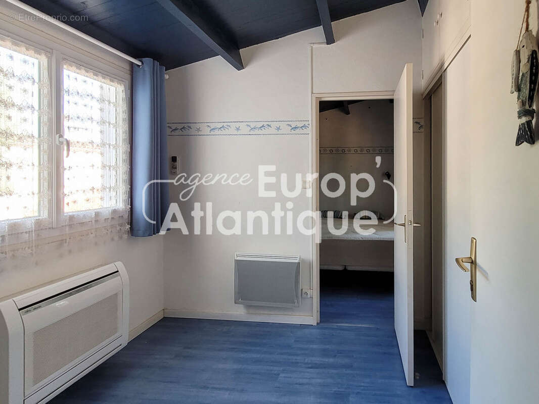 Maison à LES MATHES