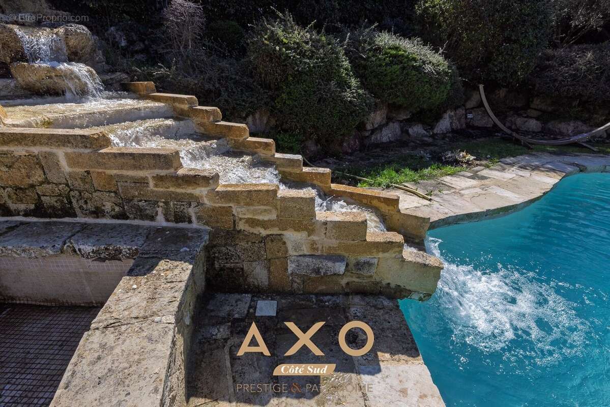 Maison à MEYRARGUES