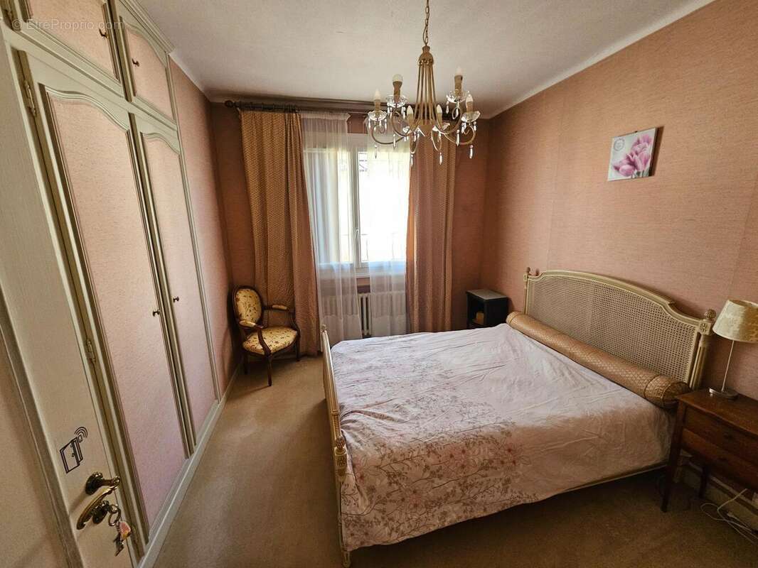 Photo 8 - Maison à SAINT-YORRE