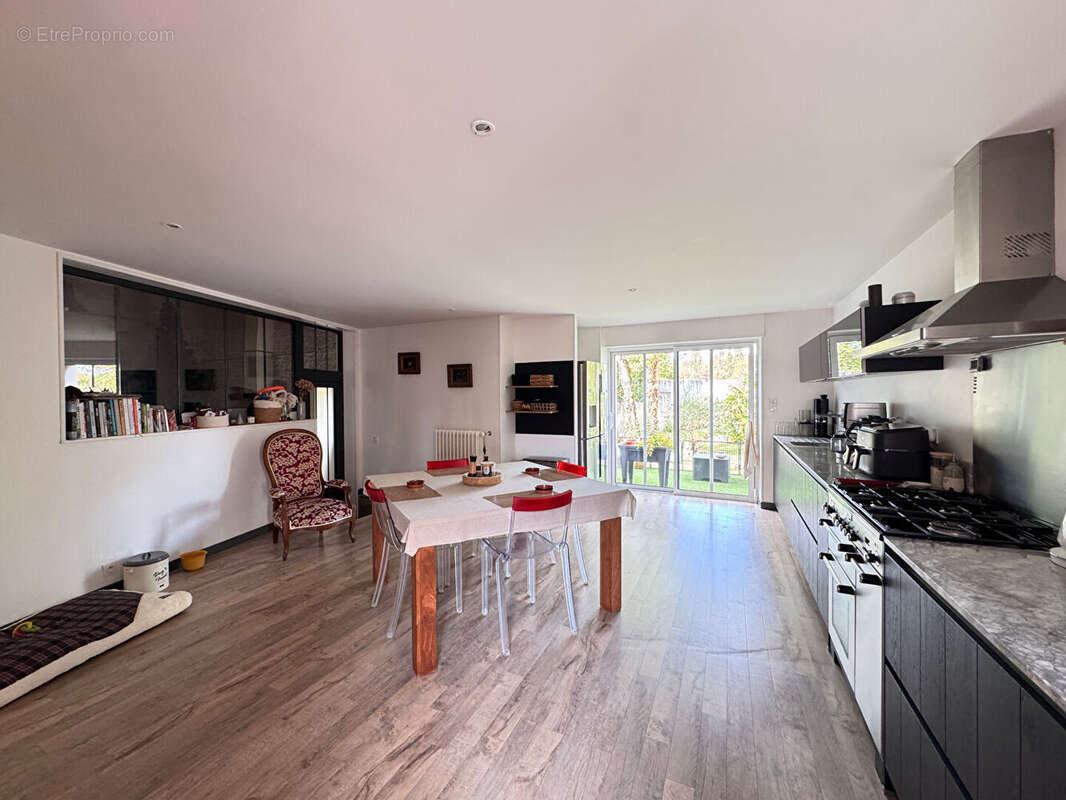 Maison à NIEUL-SUR-MER