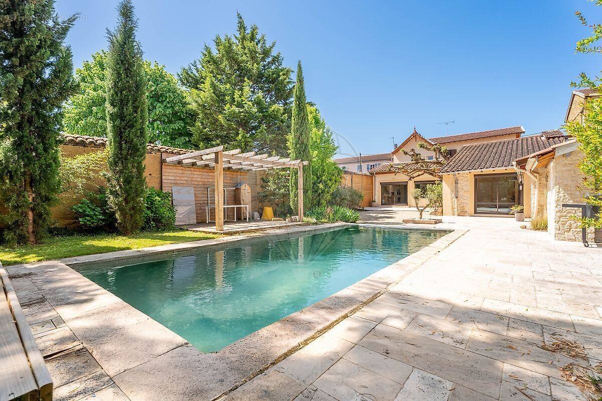 Maison à VILLEFRANCHE-SUR-SAONE