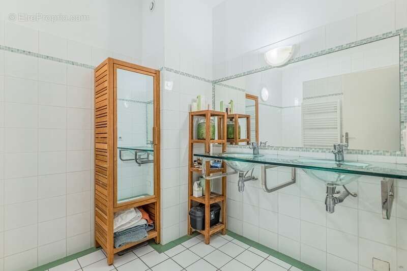 Appartement à LYON-6E
