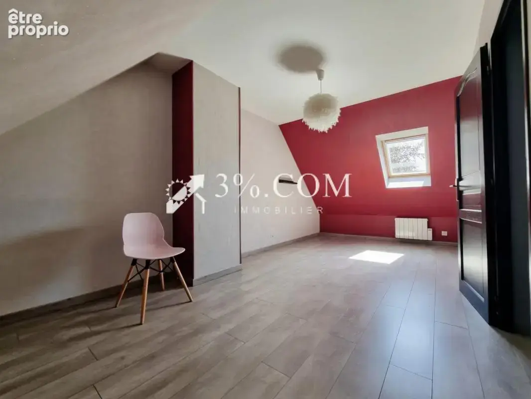 Semi Plain-Pied Individuel - 4 Chambres - Jardin & Garage - photo 7