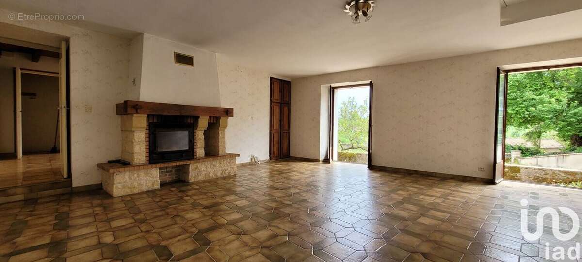 Photo 3 - Maison à LOUIN