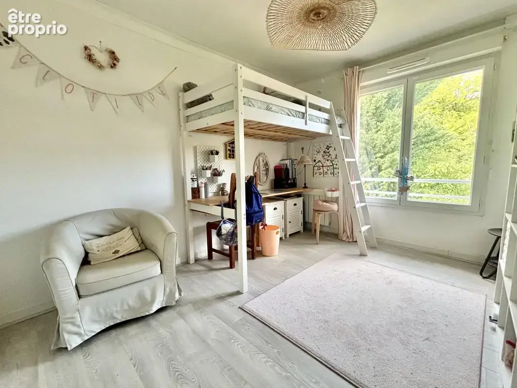 Maison 130 m² à Merignac  - photo 6