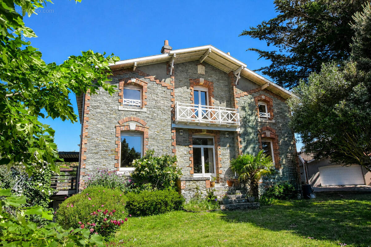 Maison à PREFAILLES