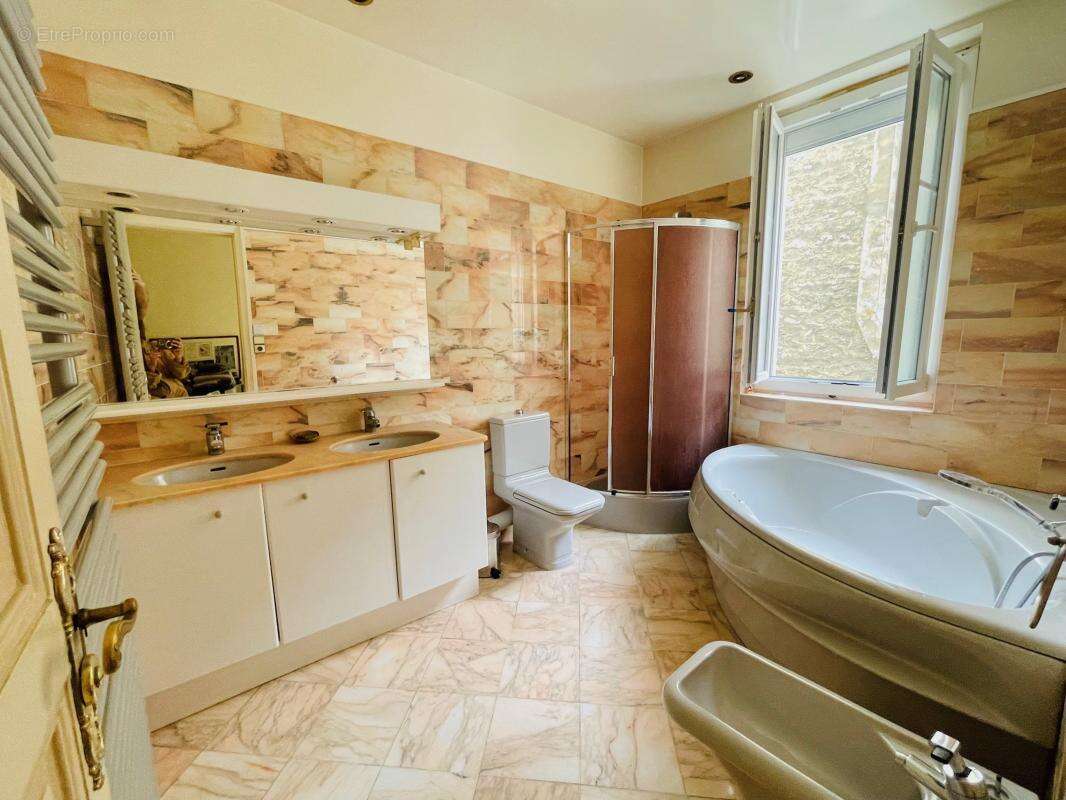 Appartement à VINCENNES