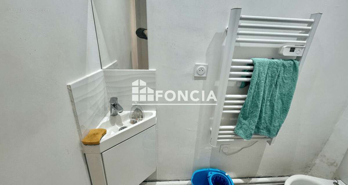 Appartement à MARSEILLE-1E