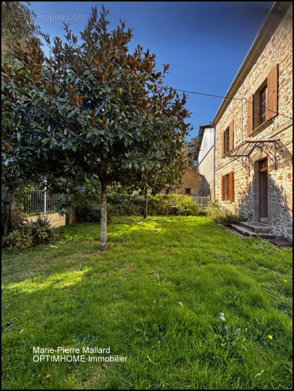 Maison à BOURGANEUF