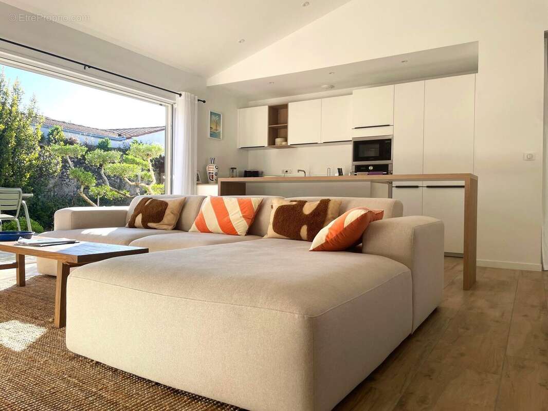 Maison à LA ROCHELLE