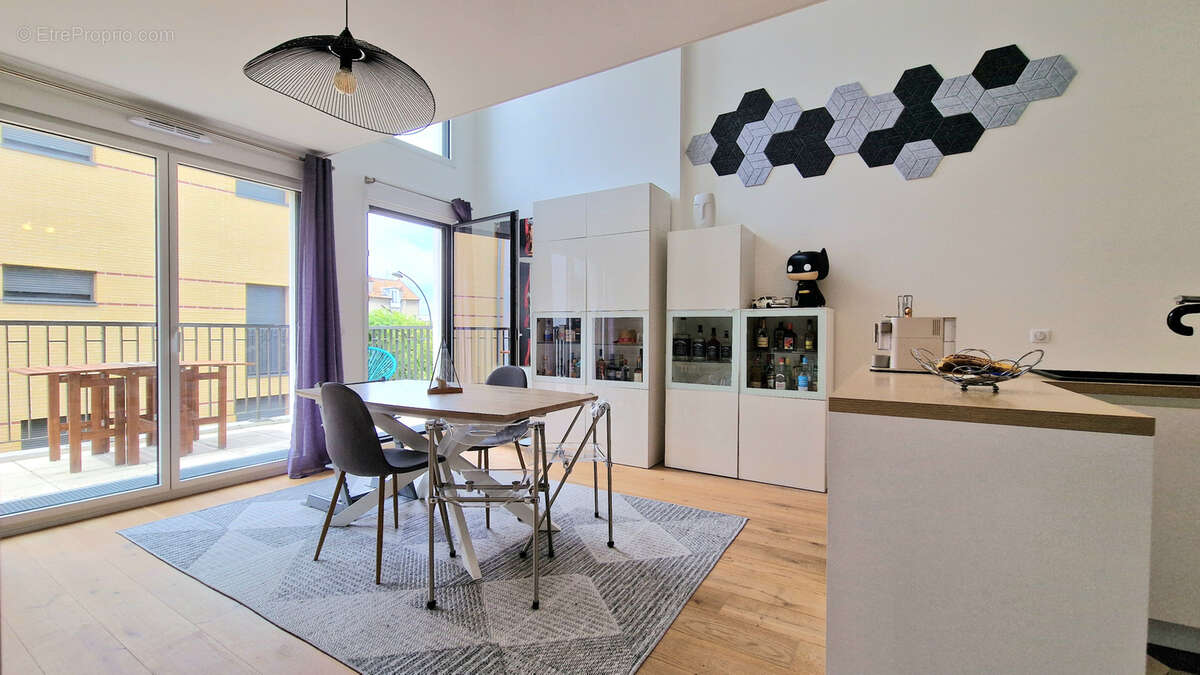 Appartement à RUEIL-MALMAISON