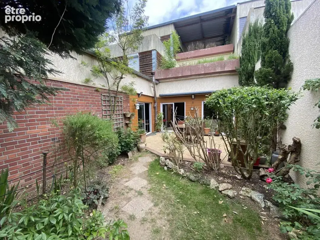 Maison à VAL-DE-REUIL