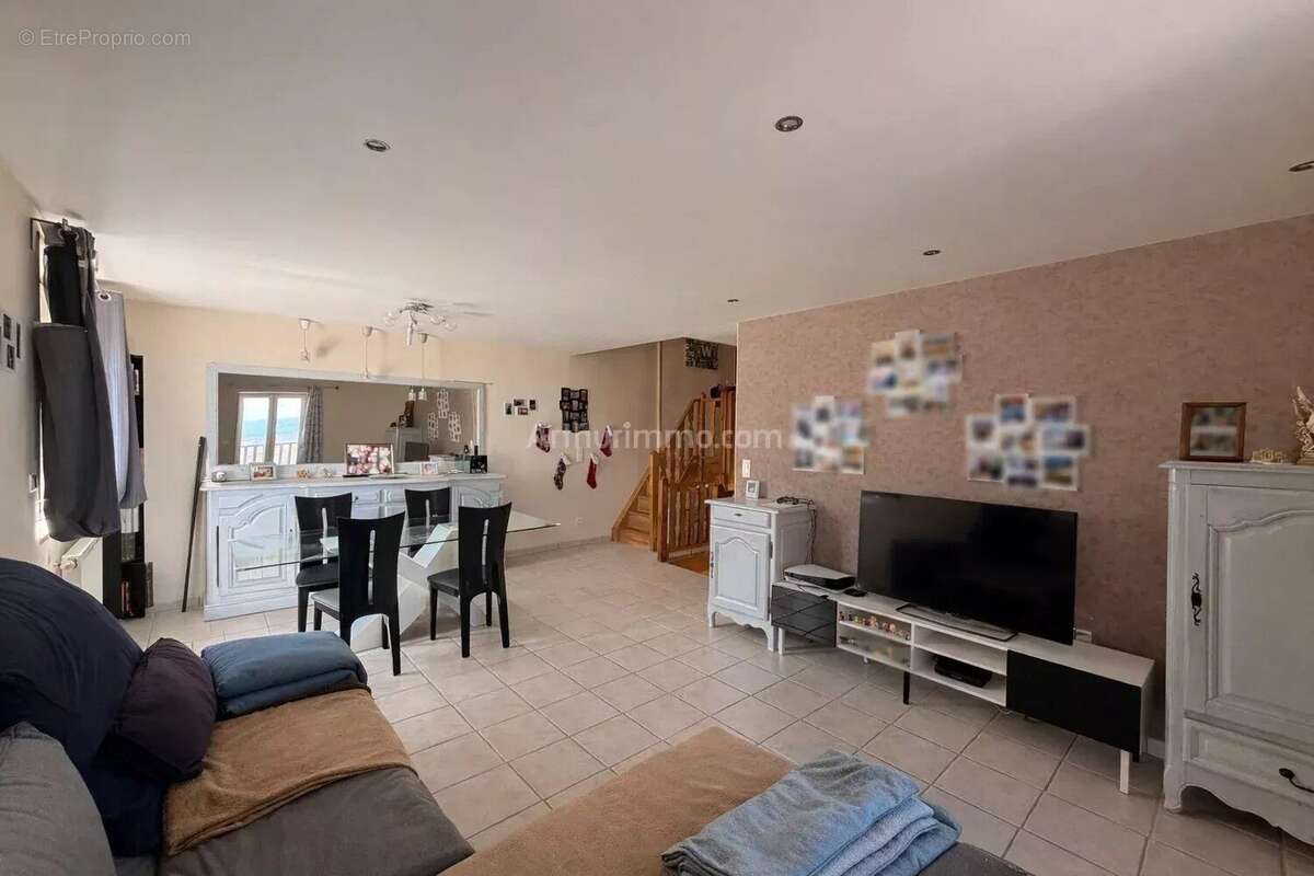 Maison à SAINT-ANDRE-D'APCHON