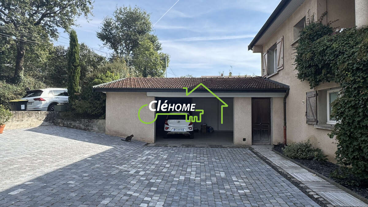 Maison à SOURCIEUX-LES-MINES