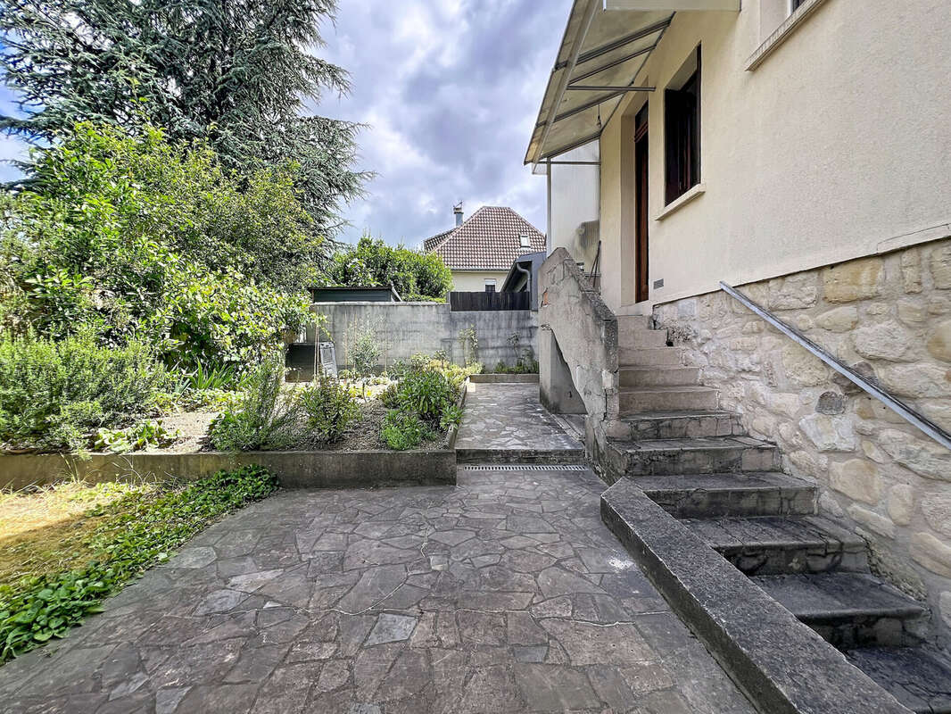 Maison à RUEIL-MALMAISON
