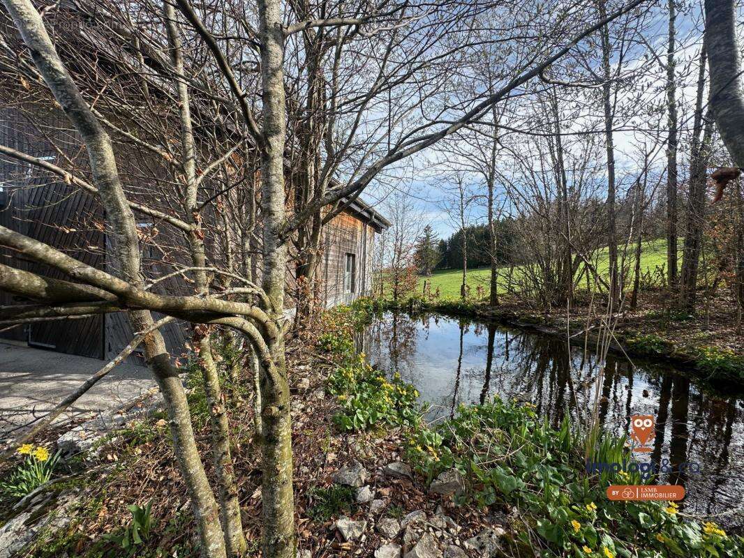 Maison à HAUTERIVE-LA-FRESSE