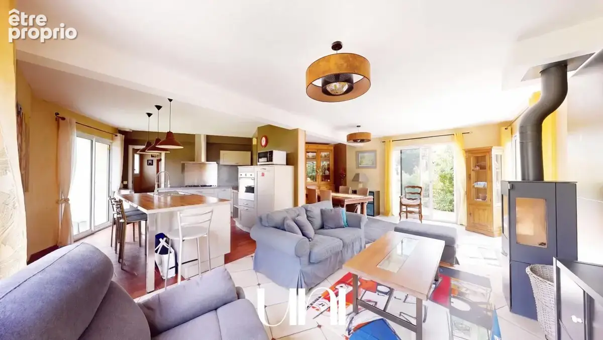 Maison 5 pièces de 148 avec double garage - MONCEAUX EN BESSIN - photo 20