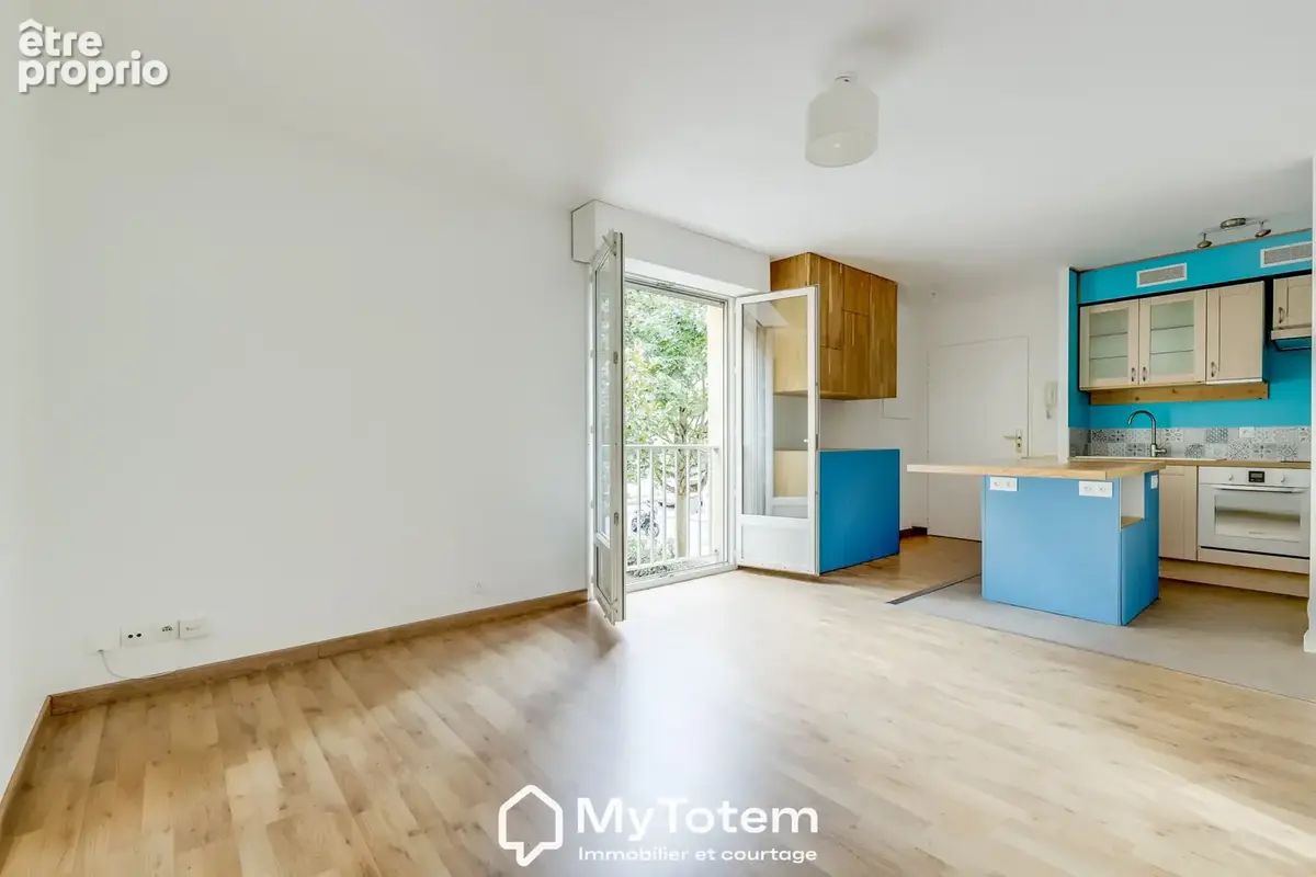 Photo Appartement à Igny au prix de 189 000€