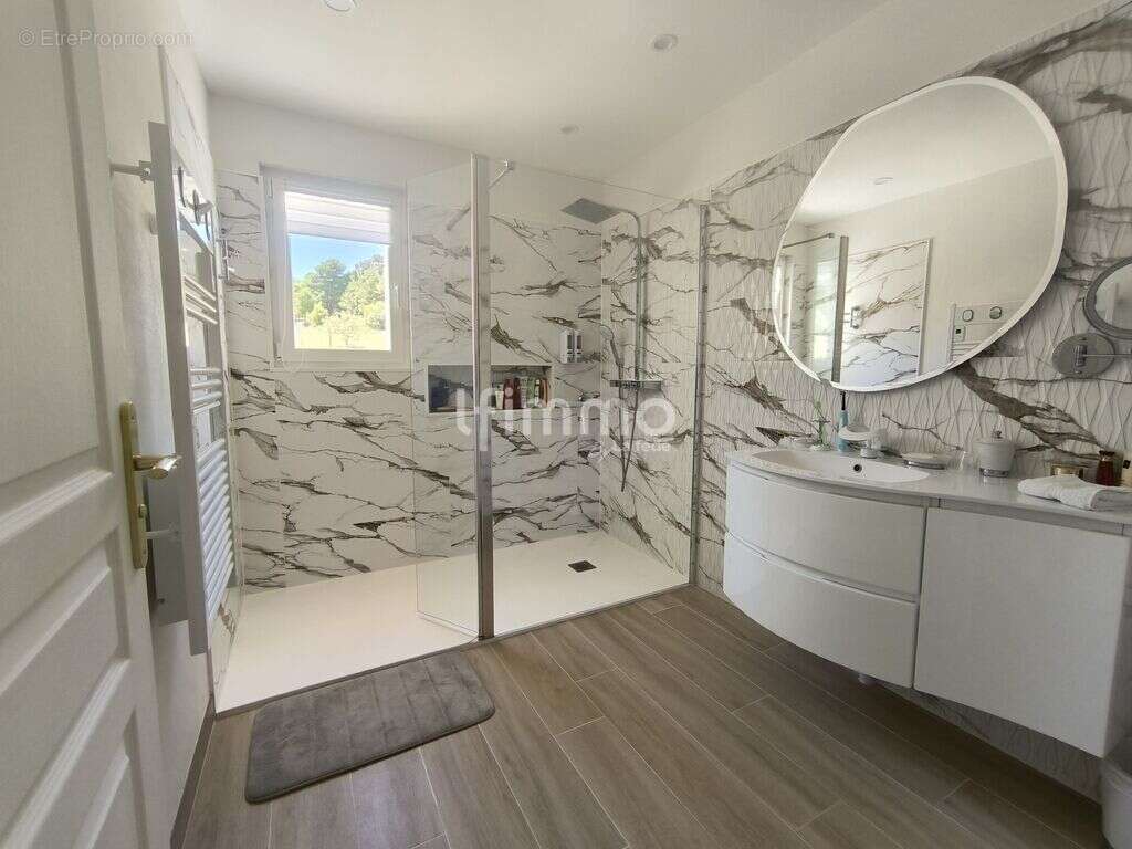 Conilhac - Propriété de charme avec piscine et hangar - photo 9