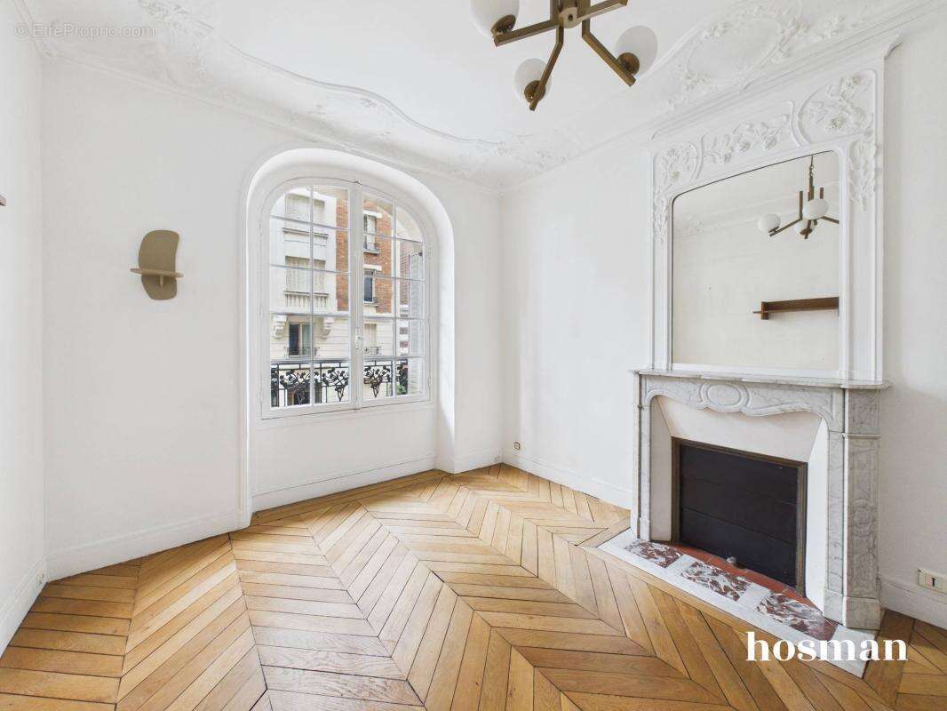Appartement 3 pièces, traversant - Double exposition et charme historique - Rue de Charenton, Paris - photo 3