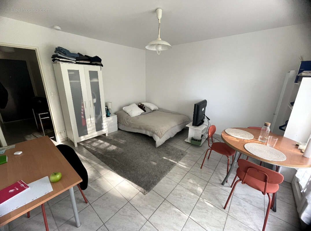 Appartement à SAINT-CYR-SUR-LOIRE