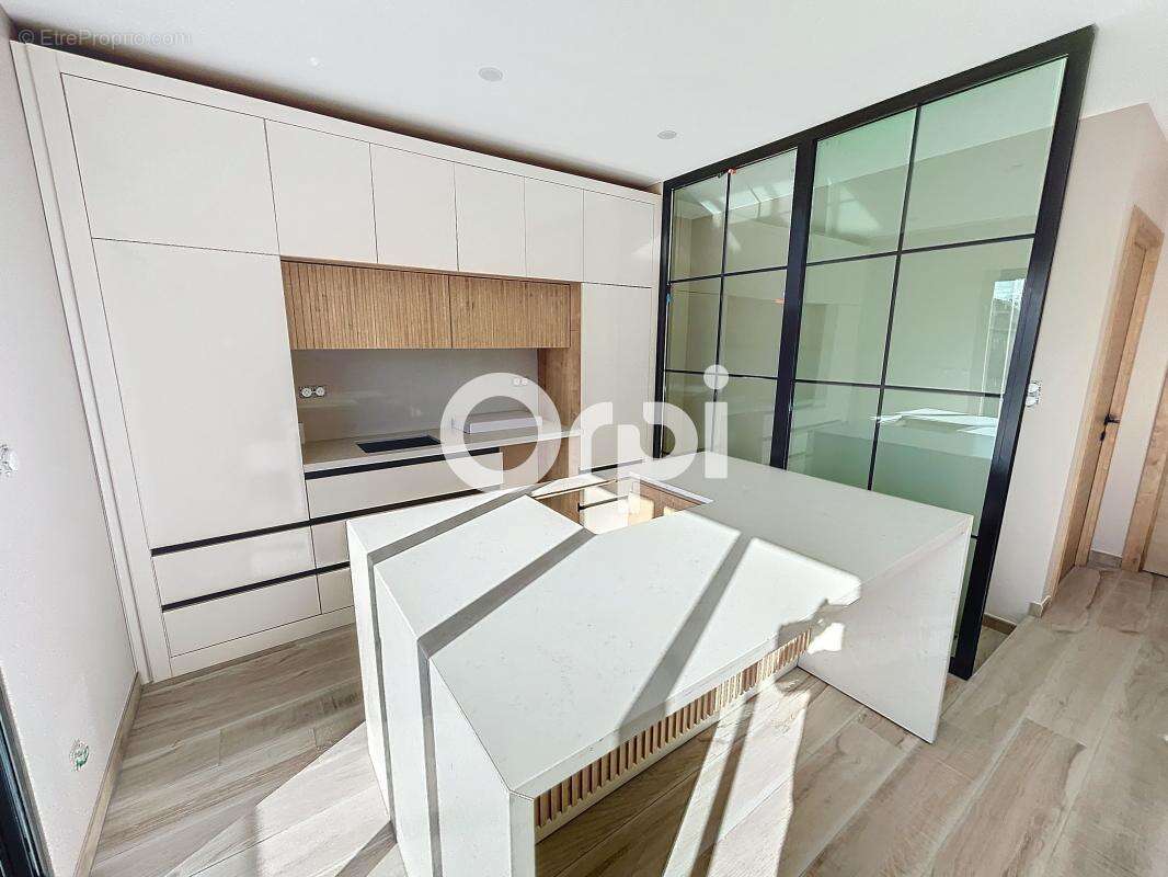 Maison à BRIVE-LA-GAILLARDE