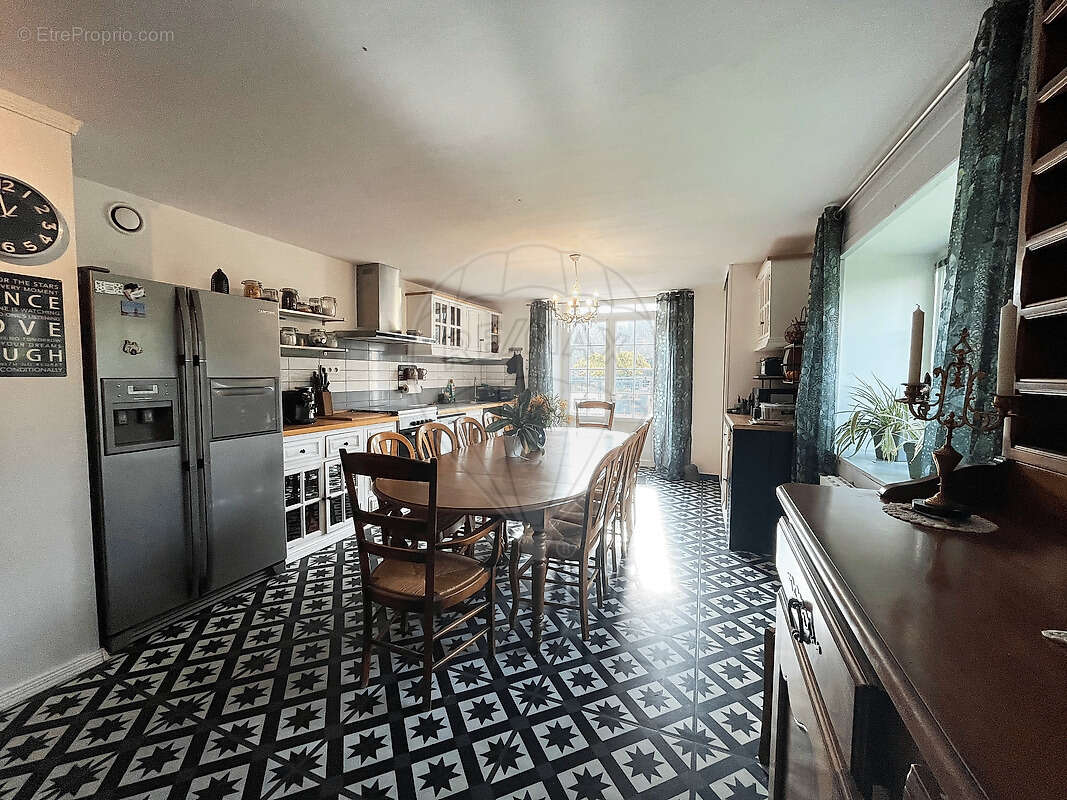 Maison à SAINT-GERMAIN-DU-SEUDRE