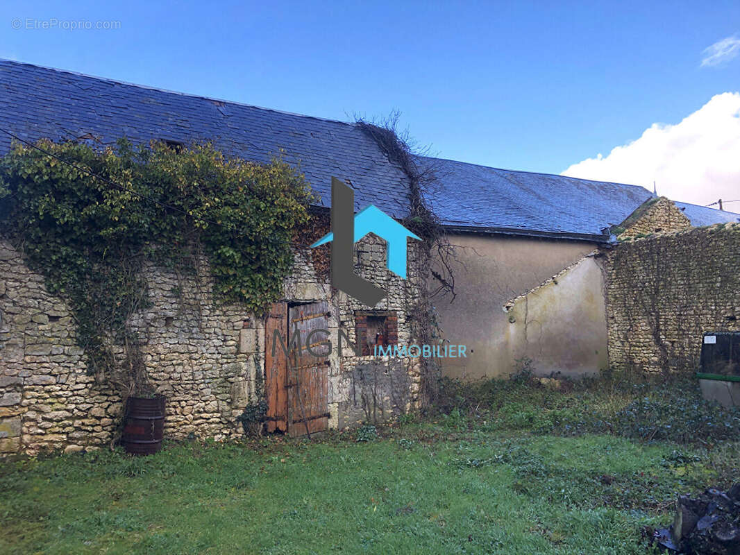 Maison à BULLAINVILLE