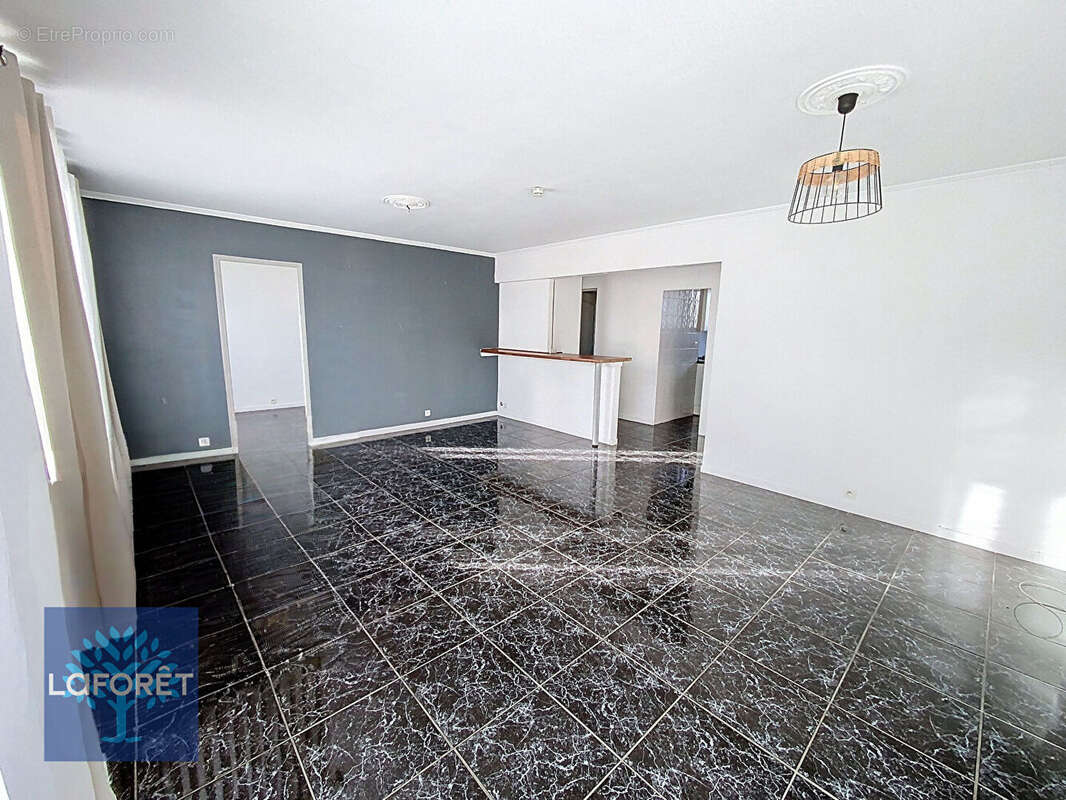 Appartement à BRETIGNY-SUR-ORGE