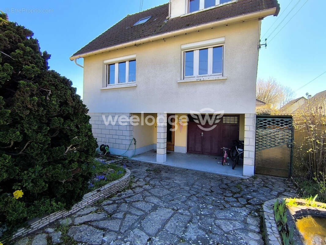 Maison à CONFLANS-SAINTE-HONORINE