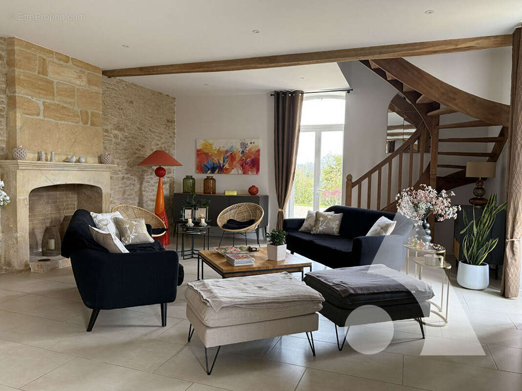 Maison à SARLAT-LA-CANEDA