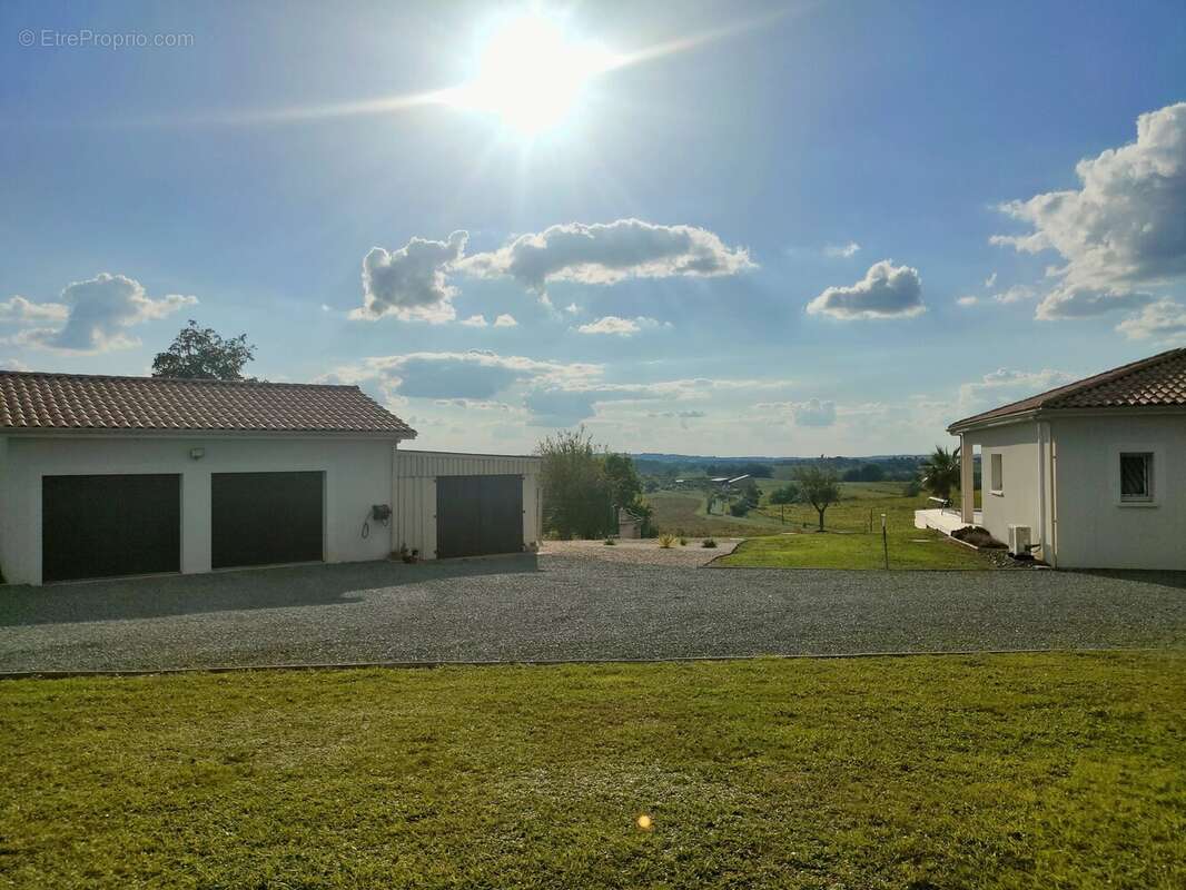 Nouvelle maison de 3 chambres avec vue magnifique - photo 13