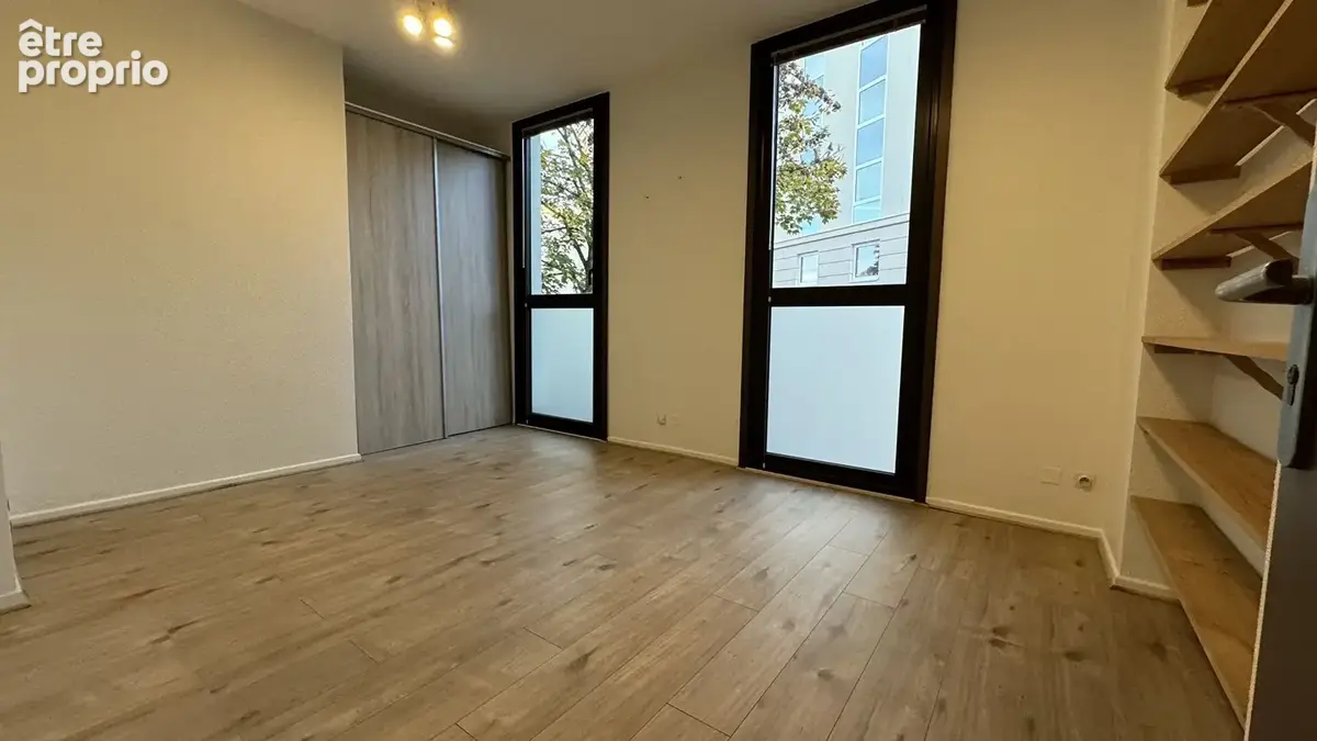 Ensemble immobilier de 200 m² / Fort potentiel de transformation / Quartier thermal de Vichy - photo 2