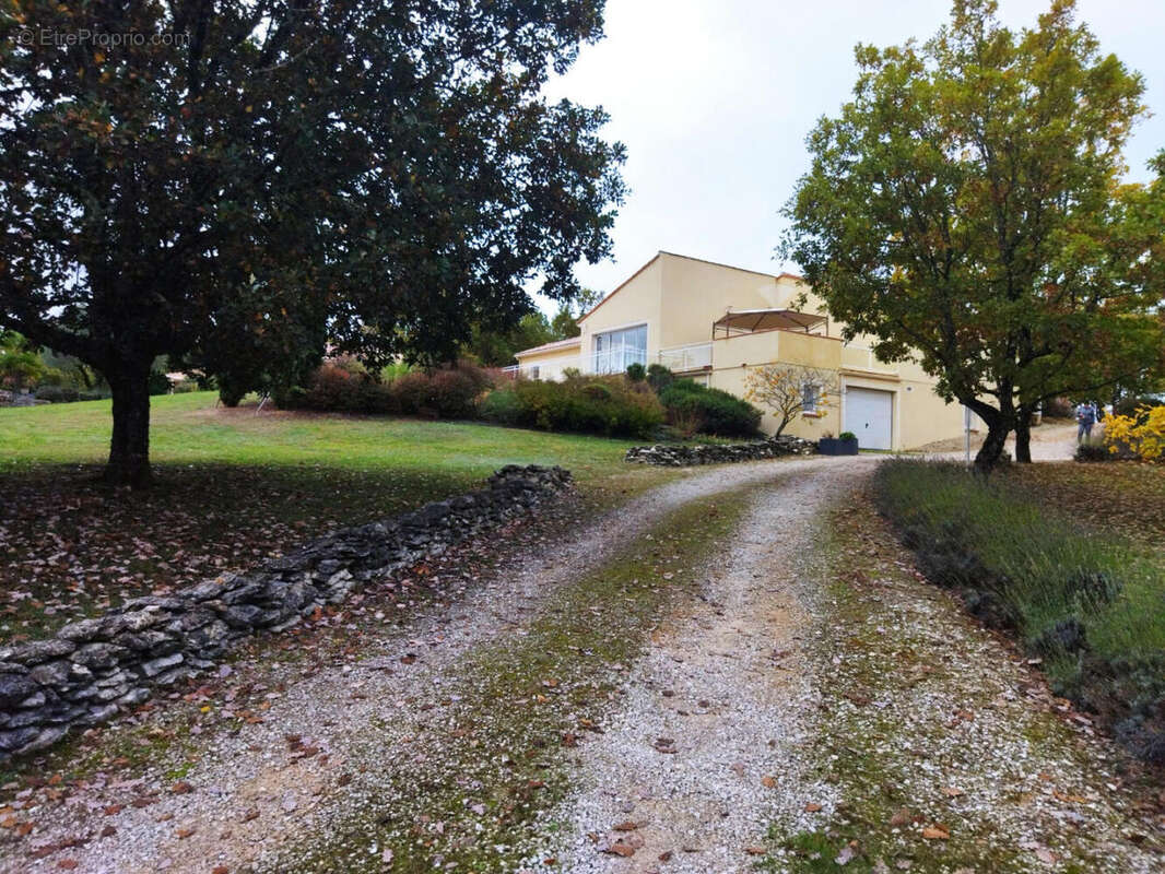 maison - Maison à CASTELNAU-MONTRATIER