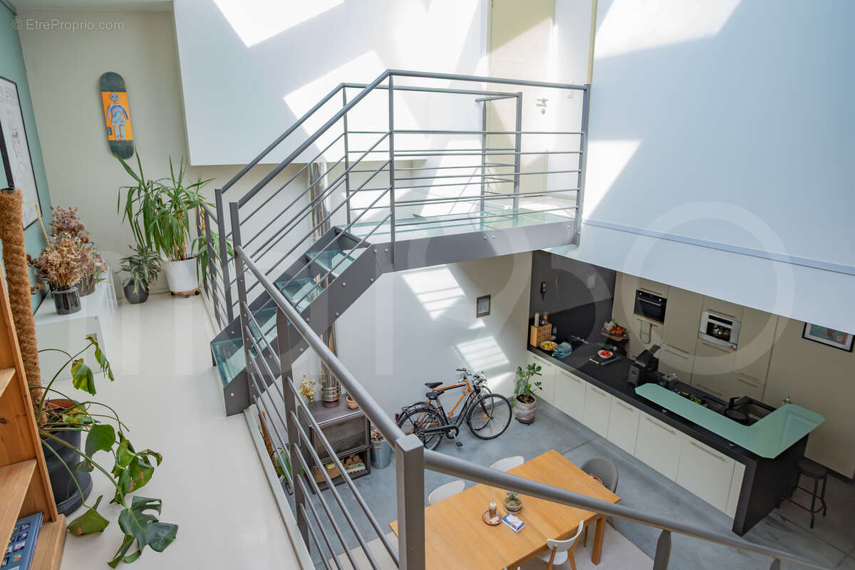 Grand loft avec deux terrasses - photo 11