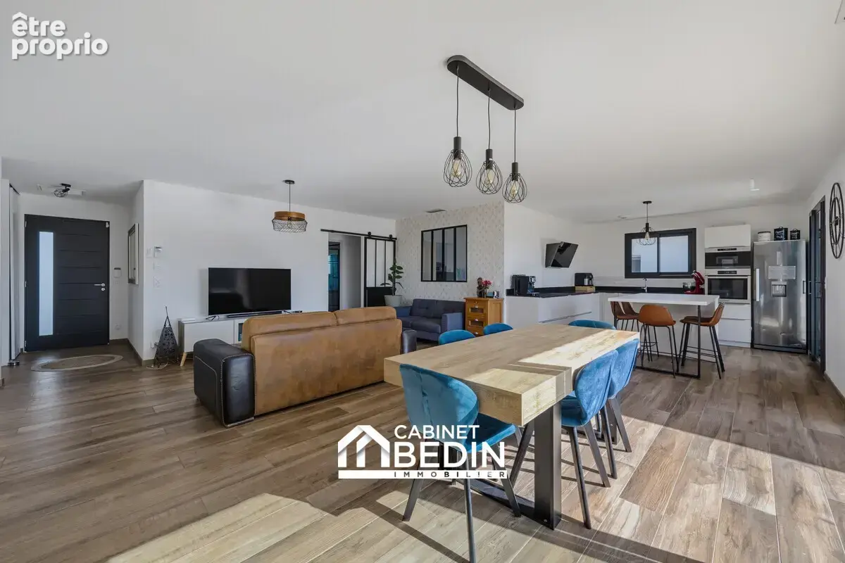 Maison 5 pièces 129 m² à vendre à Audenge (33980) - photo 2