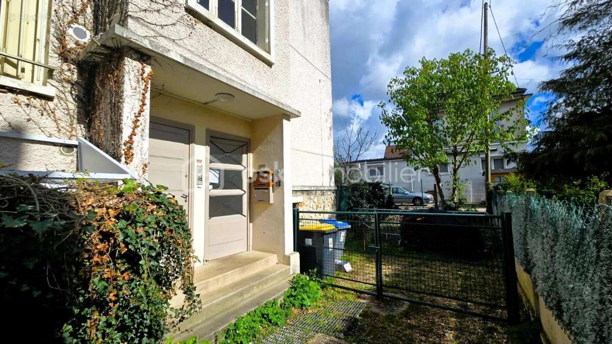 Appartement à ATHIS-MONS