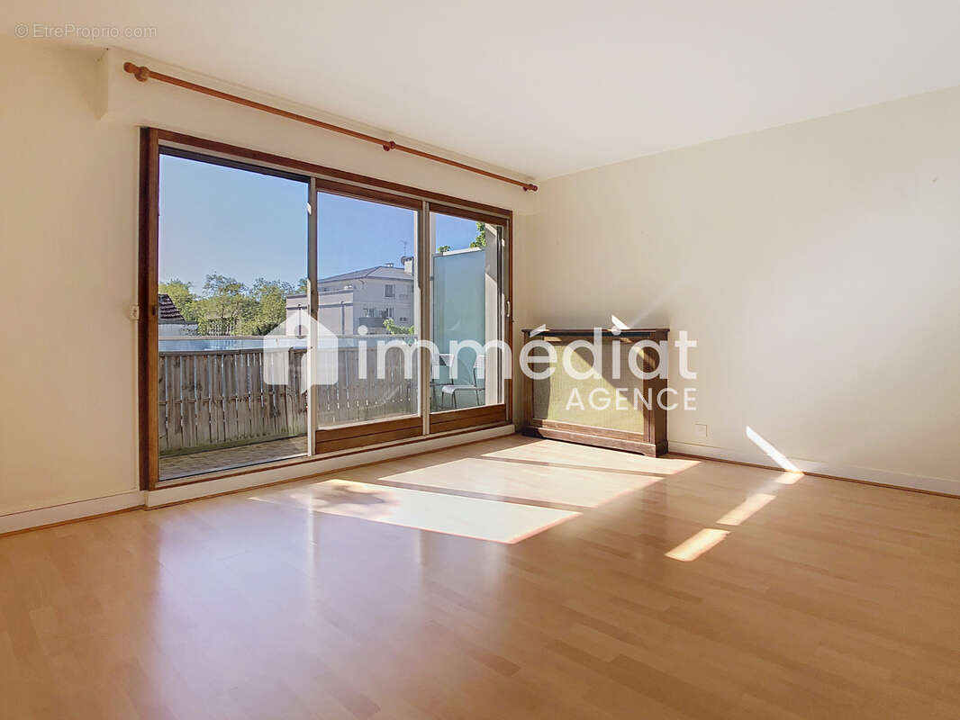 Appartement à RUEIL-MALMAISON