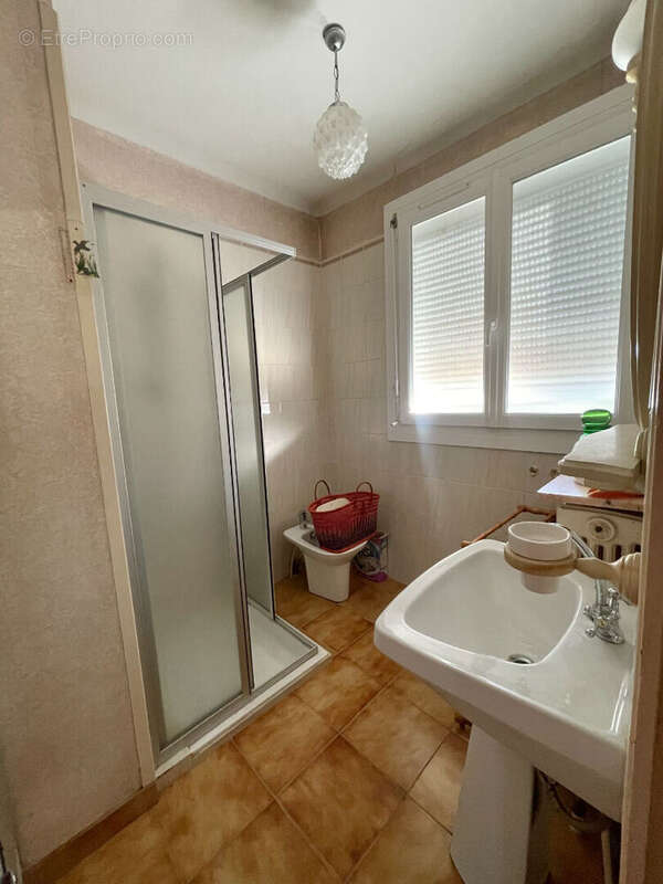 Maison à SAINT-CYR-SUR-LOIRE