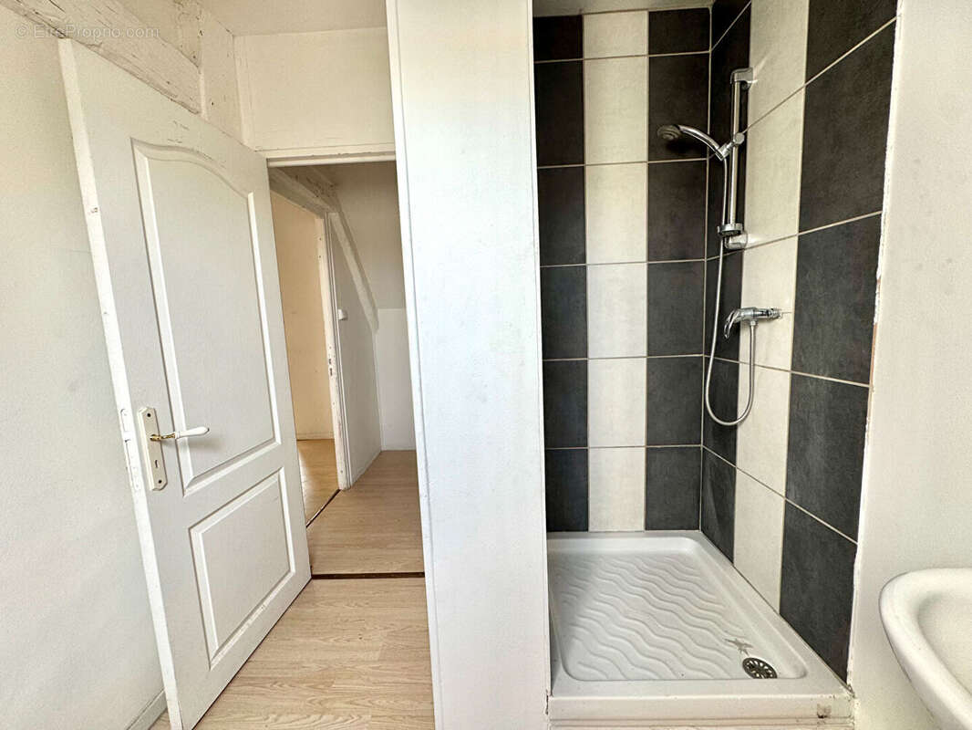 Appartement à NONANCOURT