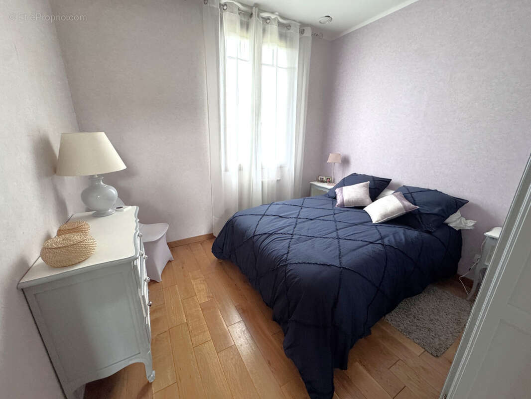 Maison à EZY-SUR-EURE