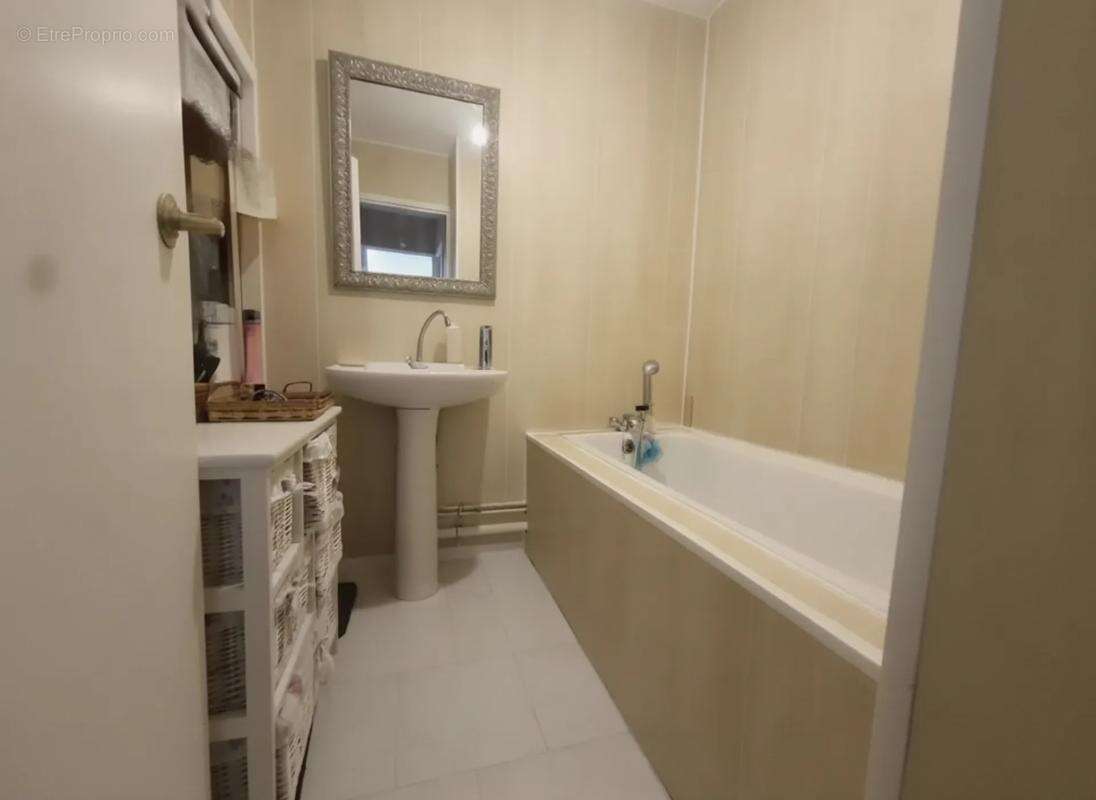 Appartement à VILLABE