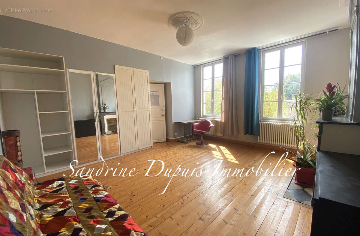 SAINTES : Propriété de charme 6 chambres - photo 9