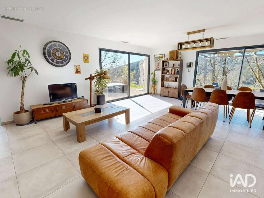 Photo 3 - Maison à LE BUGUE