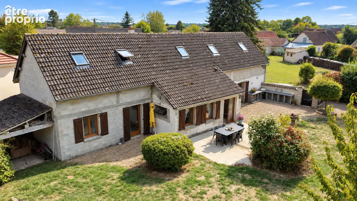 Maison à CHAMPROND-EN-GATINE